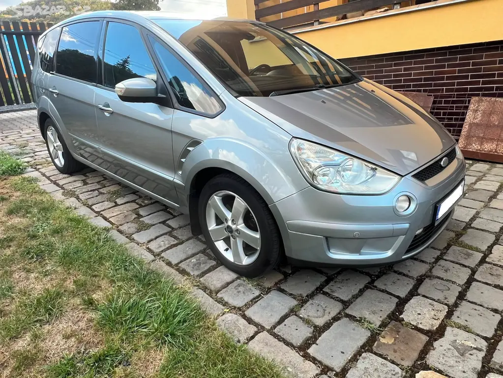 Ford S-Max 2.0 tdci - 103 kw nafta, bez koroze - fotka 2