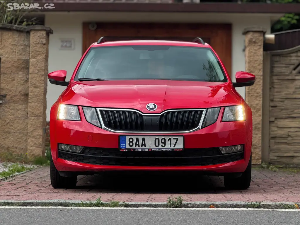 Škoda Octavia 1.6 1.MAJITEL ČR DPH NEBOURÁNO - fotka 2