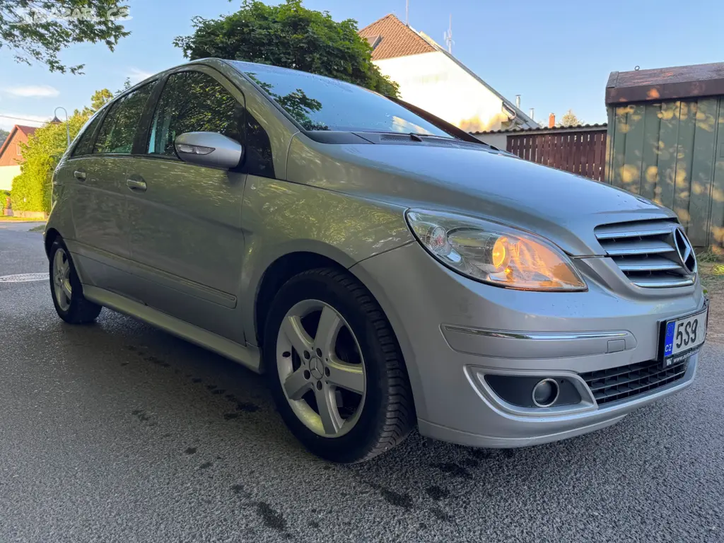 Mercedes Benz B200 2.0d, 2007, manuál, 103kw - fotka 3
