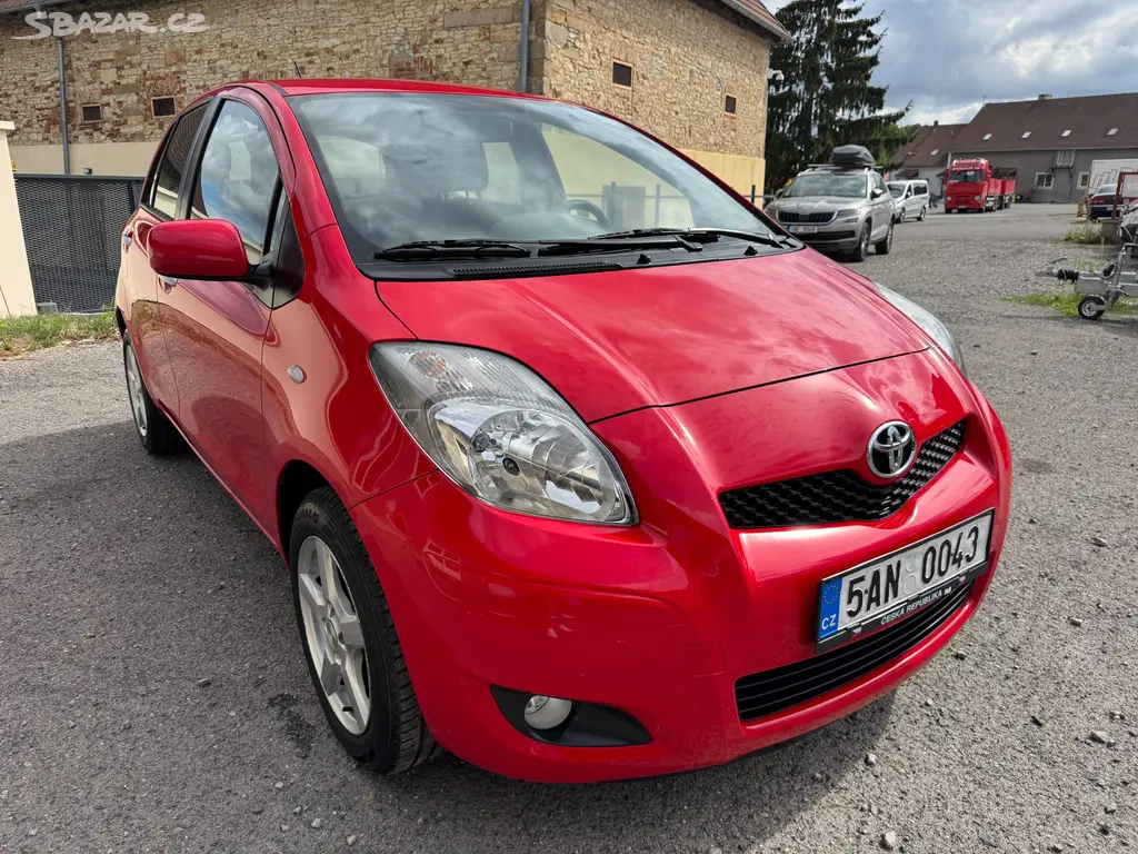 Toyota Yaris 2010 1.3i KLIMA CZ