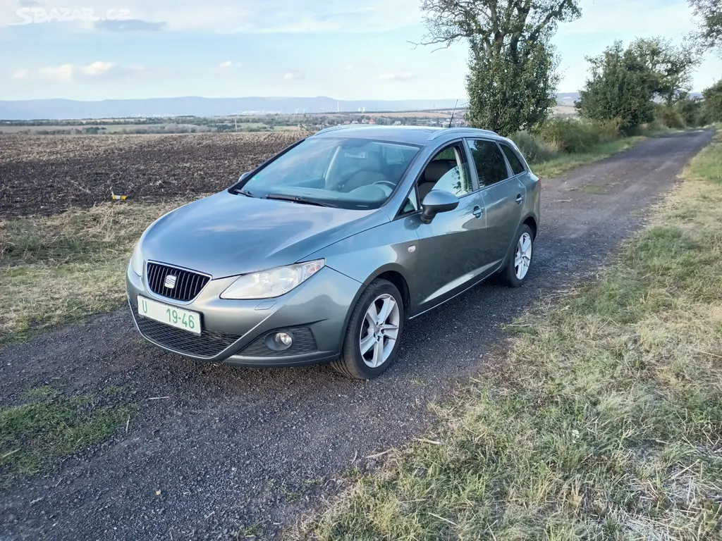 SEAT Ibiza ST Stylance 1,6 TDI/77 kw CR model 2012