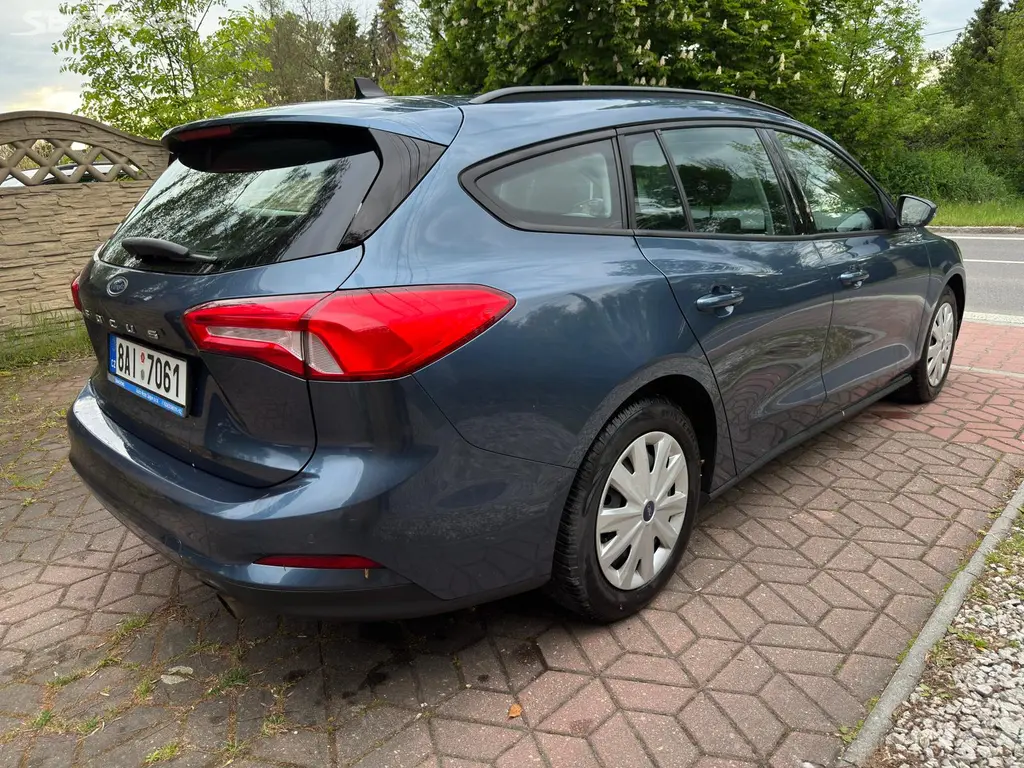 Ford Focus 1.0 EB 1.MAJ. ČR DPH SERVISKA 131xxx - fotka 6