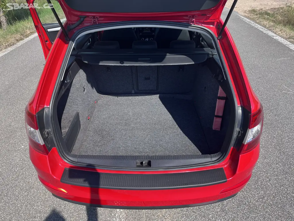 Škoda Octavia Combi 1,6 TDI 81 kw, 02/2016 - fotka 6