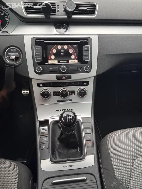 Volkswagen Passat 2,0 - fotka 5