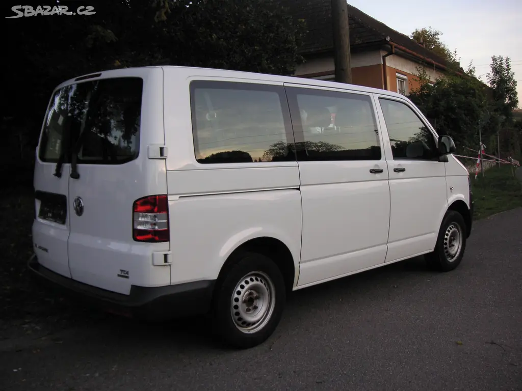 Volkswagen Transporter T5 2.0 TDi - Serviska - fotka 6