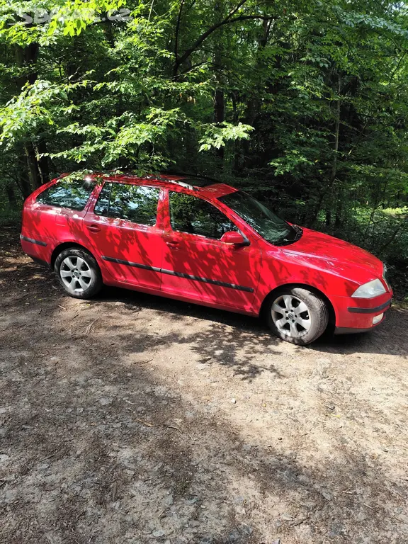 Škoda Octavia 2 elegance - fotka 4