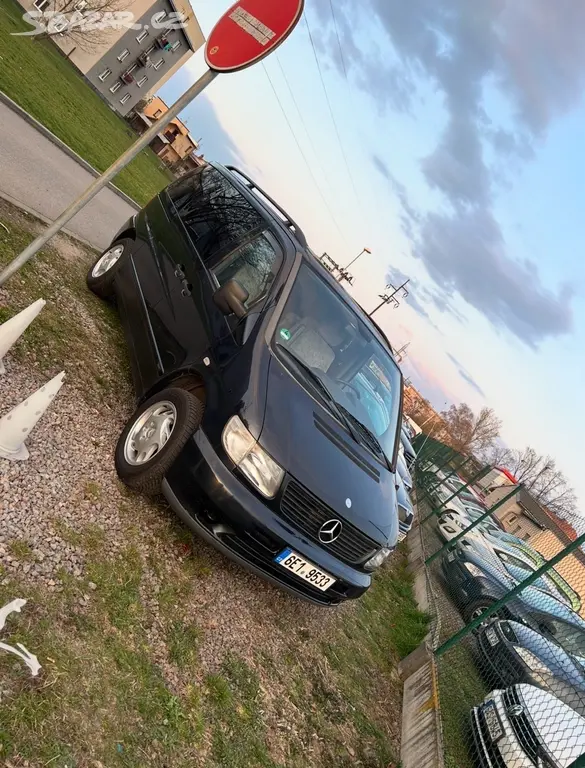 Mercedes Benz W638 V280 V-Class