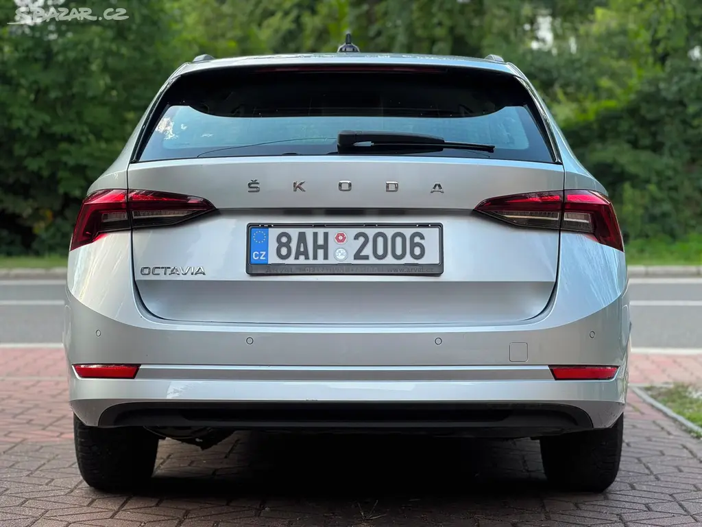 ŠKODA OCTAVIA 2.0TDi 1.MAJITEL ČR SERVISKA DPH - fotka 5