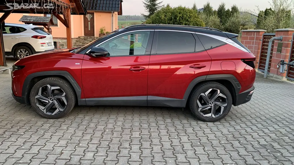HYUNDAI TUCSON 1.6 T-GDi MHEV 4x4 Automat - fotka 5