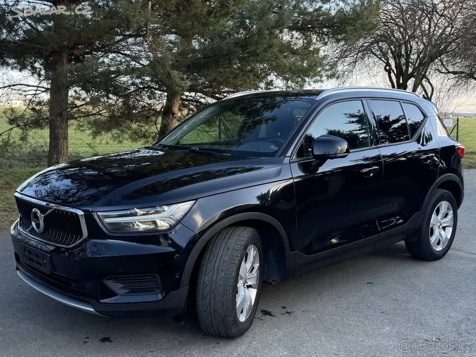 VOLVO XC40 - fotka 3