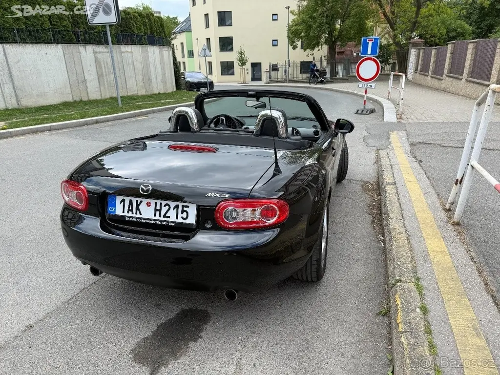 Mazda MX-5 1,8 93 kW | 2010 | krásný stav - fotka 3