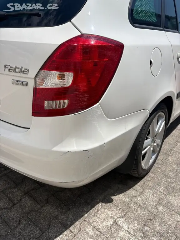 Škoda Fabia 1,6 TDI, 2012, STK 08/2026 - fotka 3