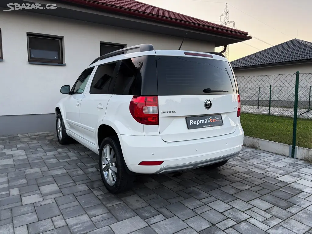 ŠKODA YETI 1.2TSI 77KW DSG 2014, TAŽNÉ - fotka 4