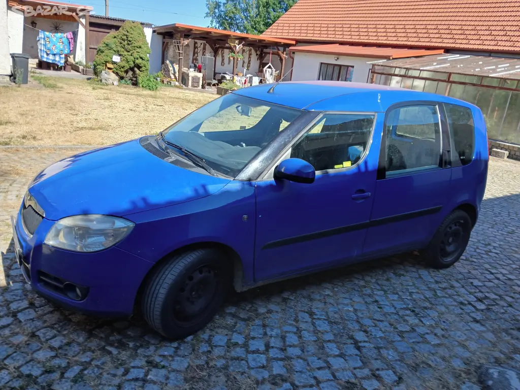 Automobil Roomster - fotka 2
