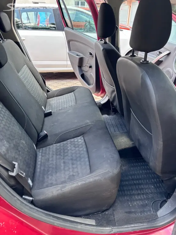 Prodám Dacia Logan combi 1,2 - fotka 3