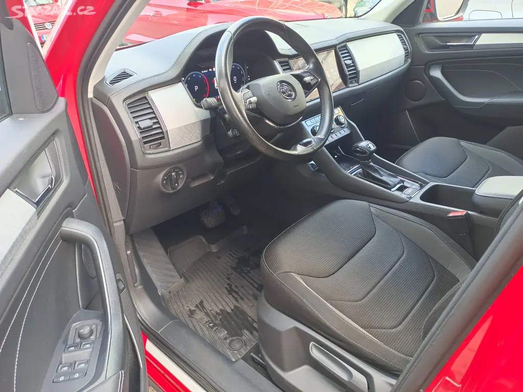 Škoda Kodiaq 2.0 TDI 110kW DSG Tažné Matrix LED - fotka 5