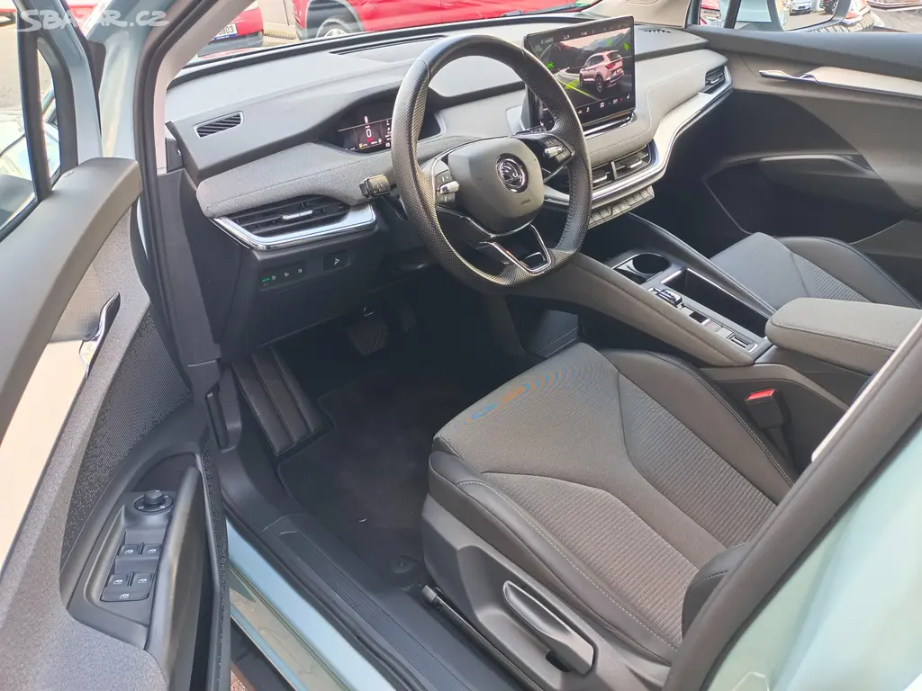 Škoda Enyaq iV 80 150kW SOH 97,4% 41tkm Crystal - fotka 6