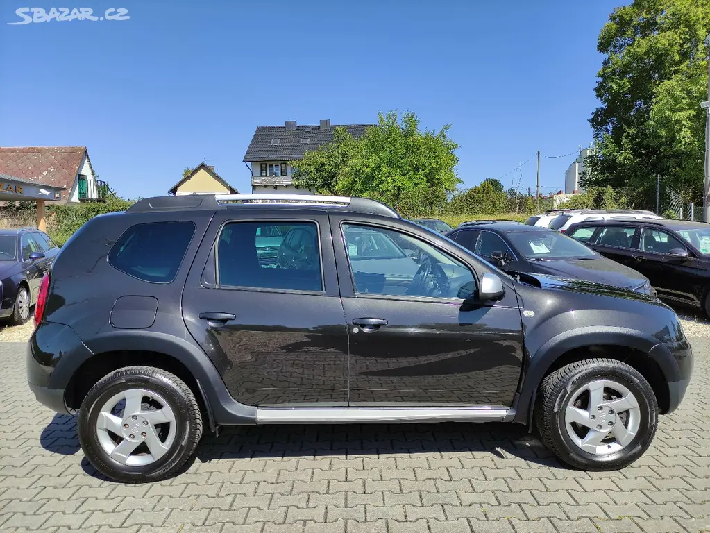 DACIA DUSTER 1.6i 16V 77KW,4x4,PRESTIGE,KLIMA,ALU - fotka 4