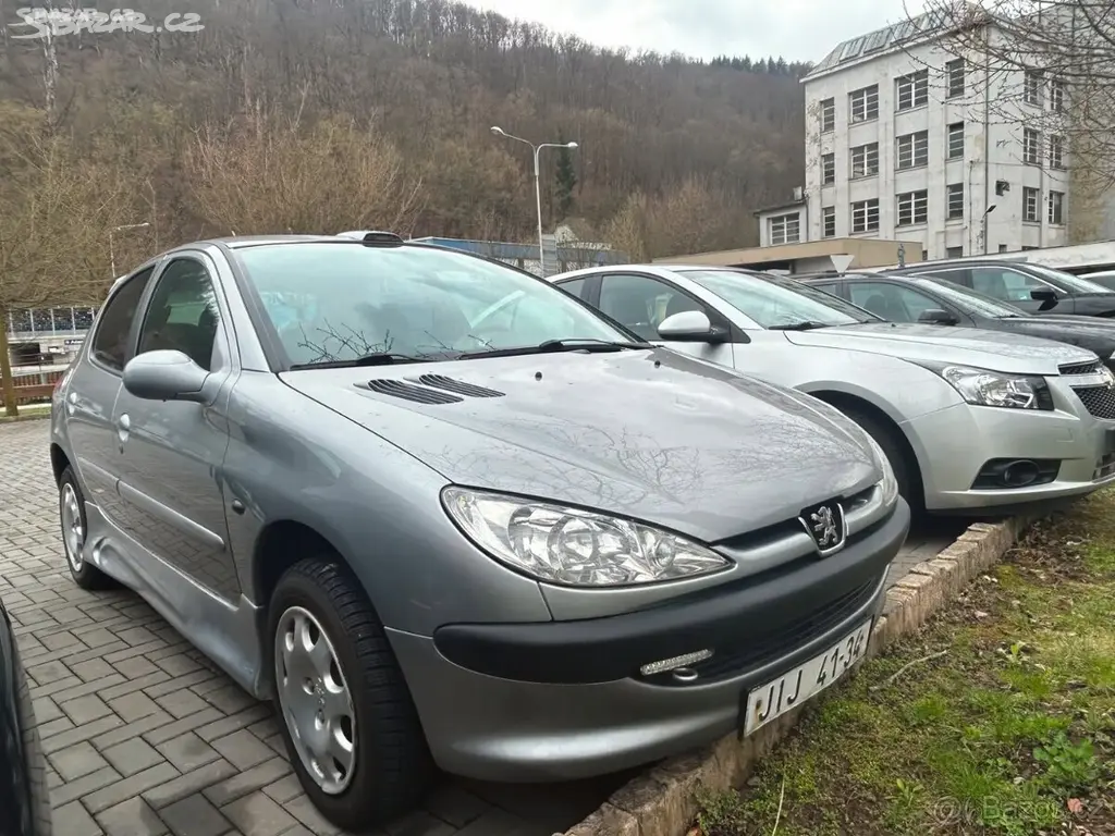TUNING 127 tis.Km, JEDE PĚKNĚ, Peugeot 206, 2.0HDI