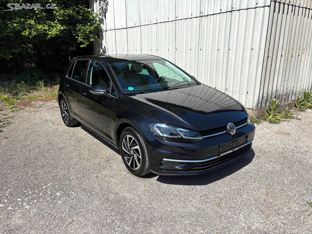 Volkswagen Golf, 1.0 TSi 85 kW LED NAVI KAMERA - fotka 3