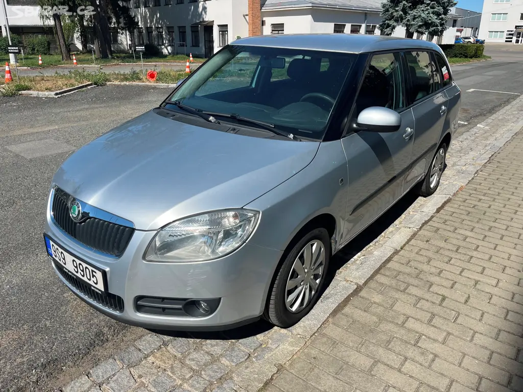 Nova stk,serviska,1 majit,1.9 tdi 77kw,Škoda fabia