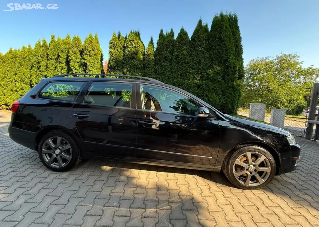 Volkswagen Passat 2,0TDi klima Alu letní + zimní - fotka 2