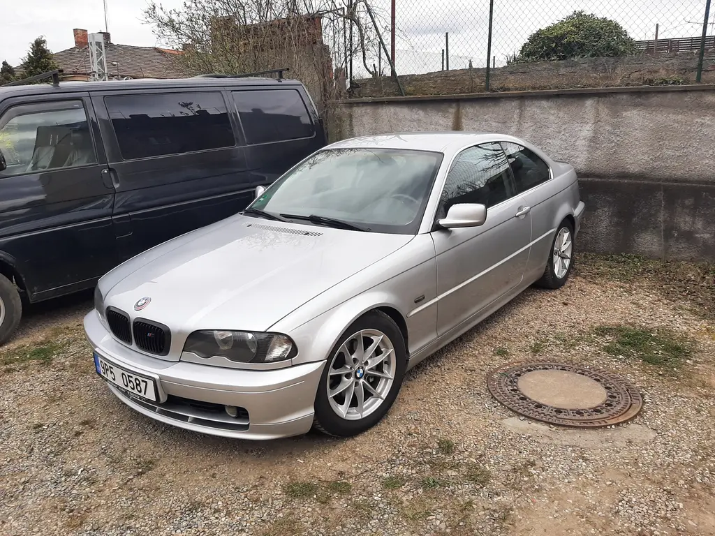 BMW 3 E46 Ci 2.3i