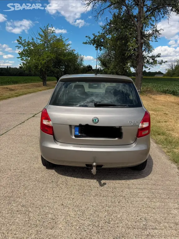 Škoda Fabia II - fotka 4