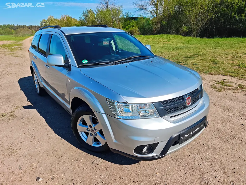 Freemont 2.0JTD 103KW,manuál,7míst,POUZE 105xxxkm - fotka 3