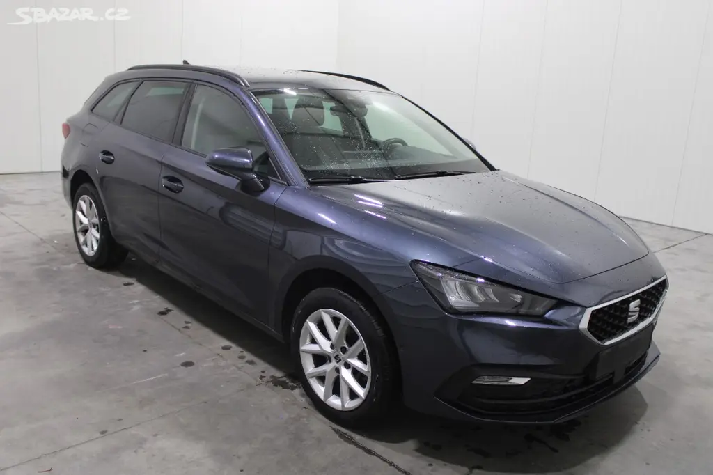 Seat LEON 2,0 tdi 110 AT , 2023 dovoz Belgie - fotka 2