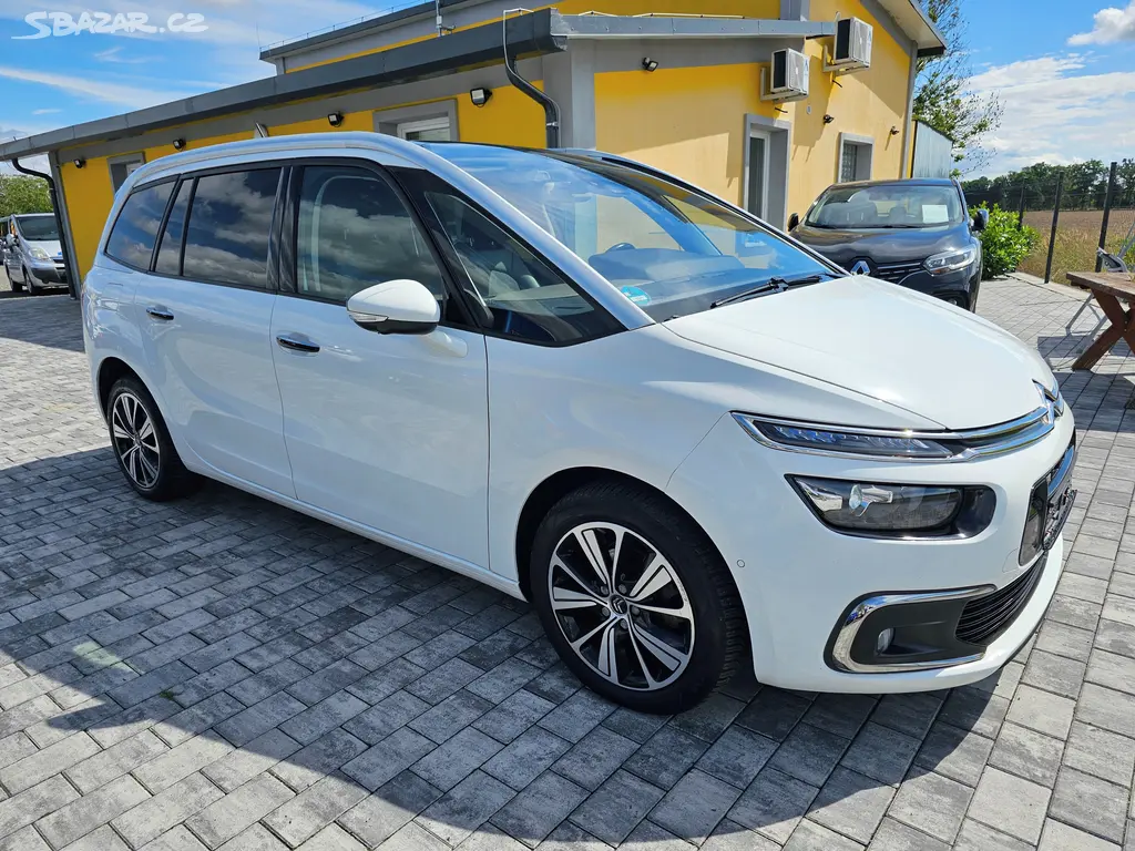 Citroën Grand C4 Picasso, 1.2 96KW,7míst,masáže,panorama - fotka 3