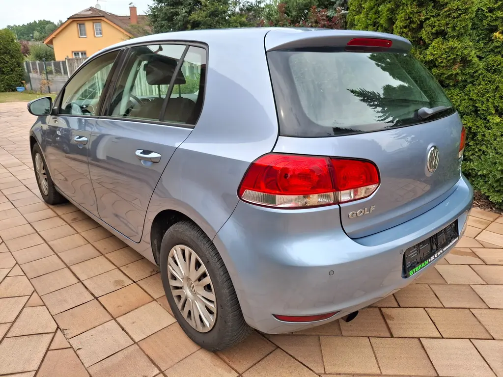 VW GOLF VI. 1.2 TSI 77kw - fotka 3