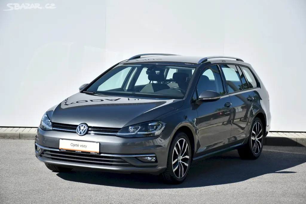 Volkswagen Golf, Marathon Edition 1.4 TSI 92kW - fotka 4