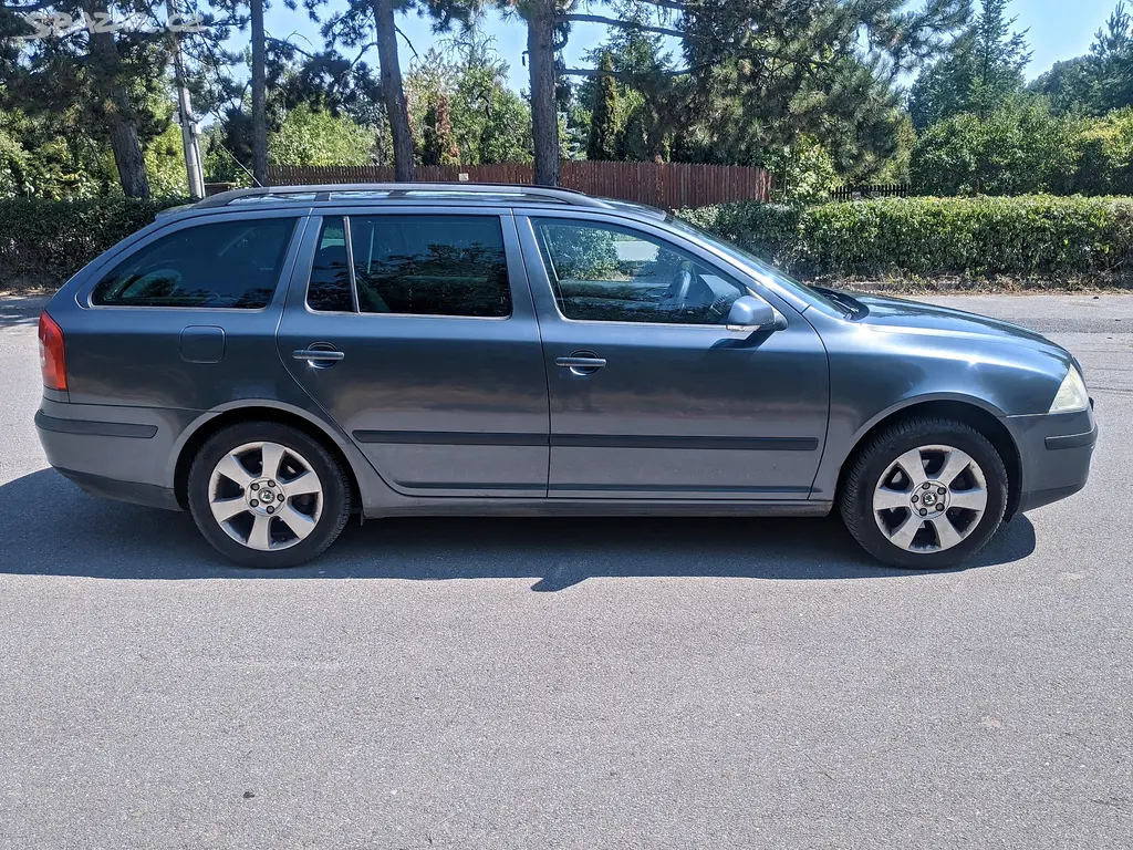 Škoda Octavia II combi 2.0 TDI 103kW 2007 - fotka 6