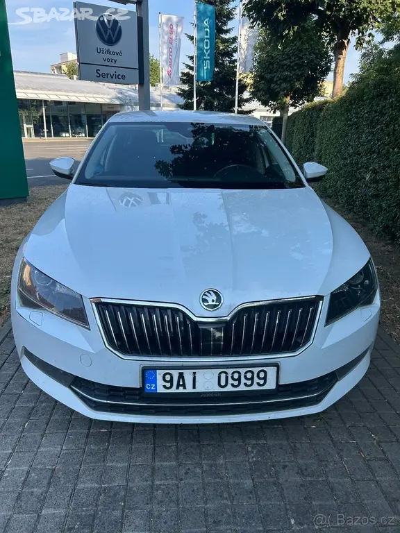 Škoda Superb 2,0 TDI servisováno - fotka 2