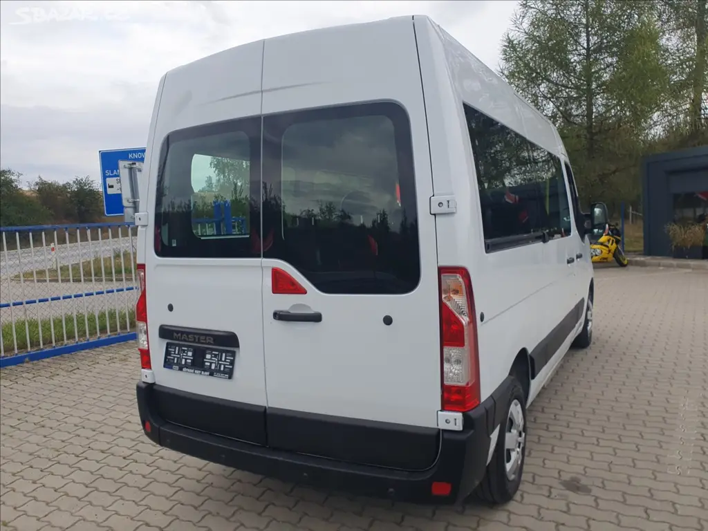 Renault Master, 2,3 L2H2 8míst 2x klima č.46. - fotka 4