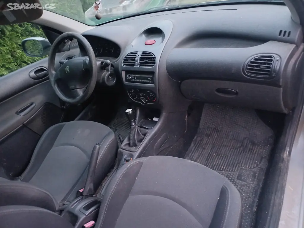 Peugeot 206 - fotka 3