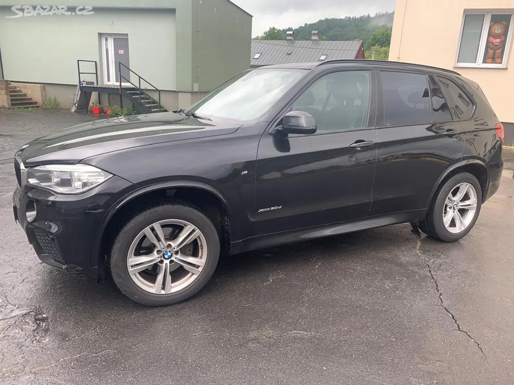 prodám BMW X5 xDrive30d možný odpočet DPH!