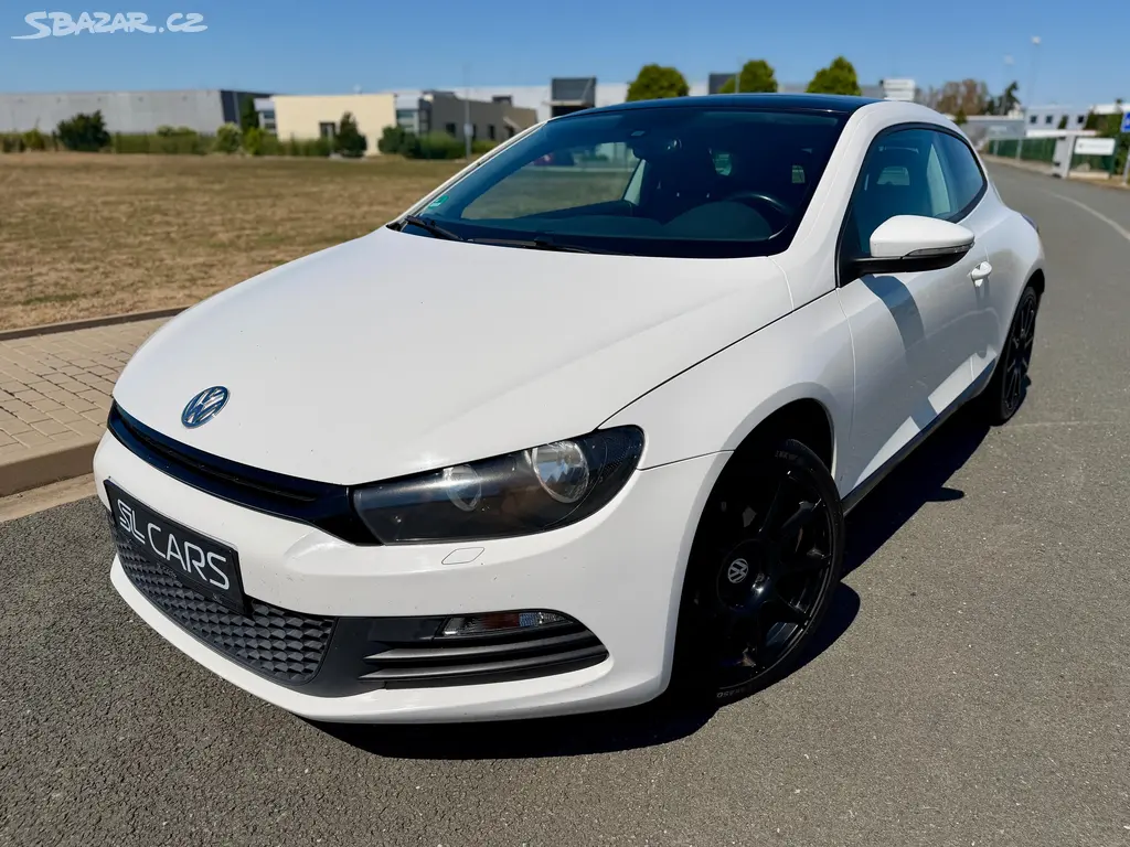 Volkswagen Scirocco, 1.4 TSI 90KW PANORAMA ROZVODY