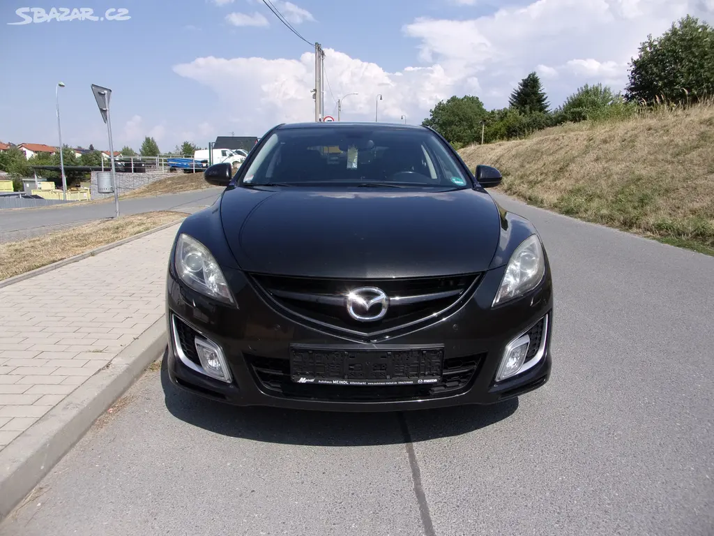 Mazda 6 Dynamic sport 2.5i liftback ,xenony,BOSE - fotka 2