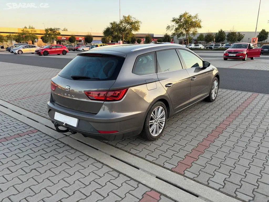 Seat Leon ST 1.4 TSi 92kw Xcellence 1.maj. v ČR - fotka 3