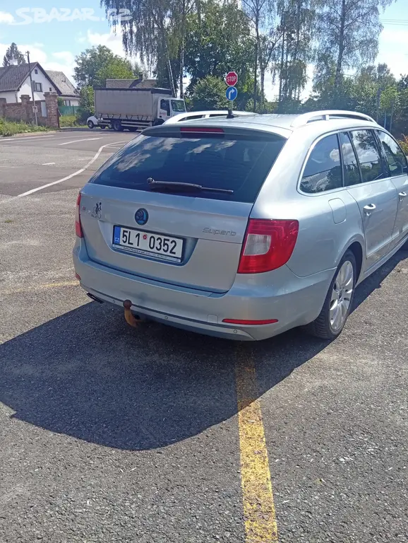 Škoda Superb II 2,0 TDI 125Kw Automat DSG - fotka 4