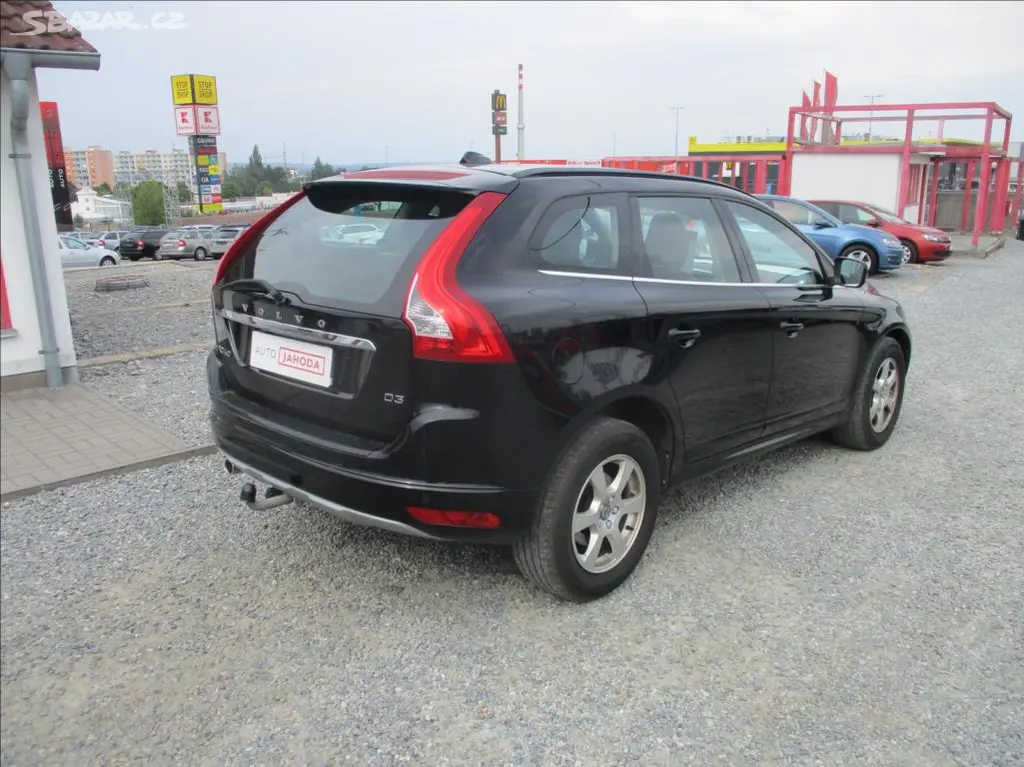 Volvo XC60, 2,0 D3, klima,servis,tažné,CZ, - fotka 6
