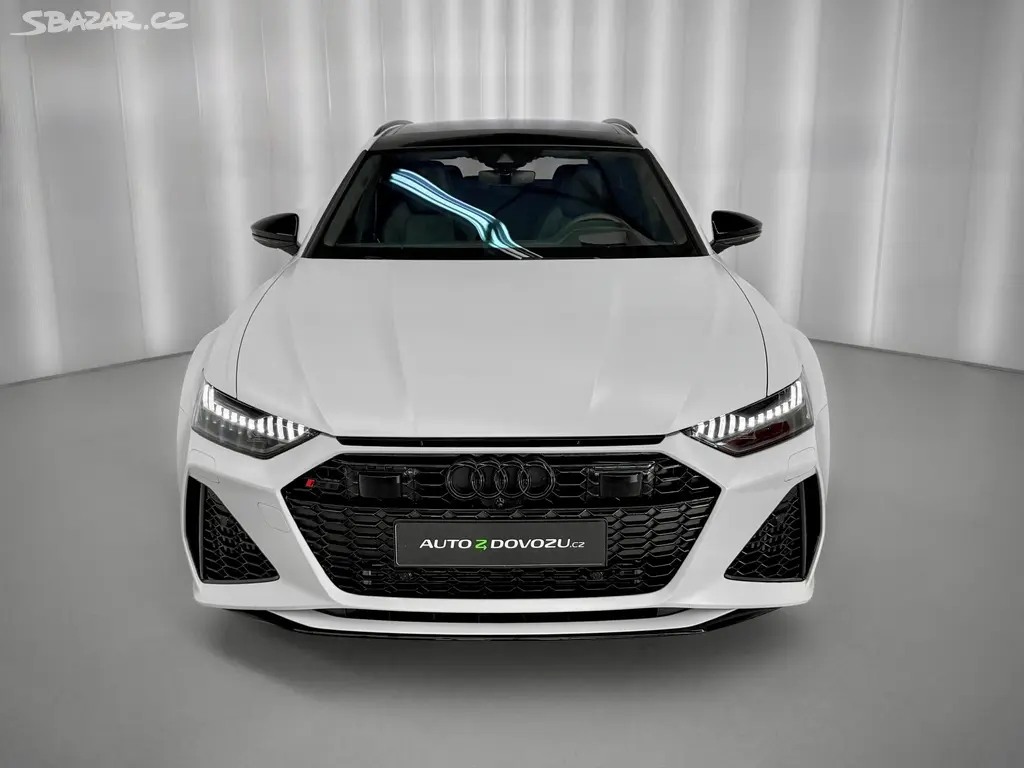 Audi RS6, PERFORMANCE, AKRAPOVIČ, BLACK - fotka 2