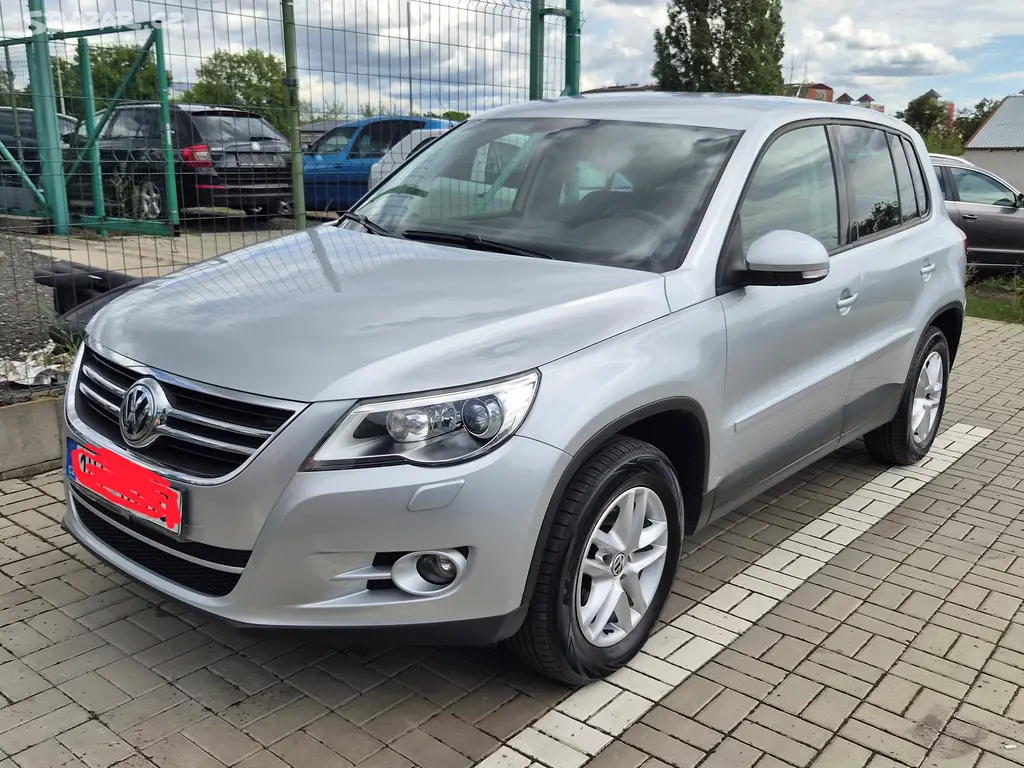 Volkswagen Tiguan, 2.0 TDI 4x4 XENONY - fotka 4