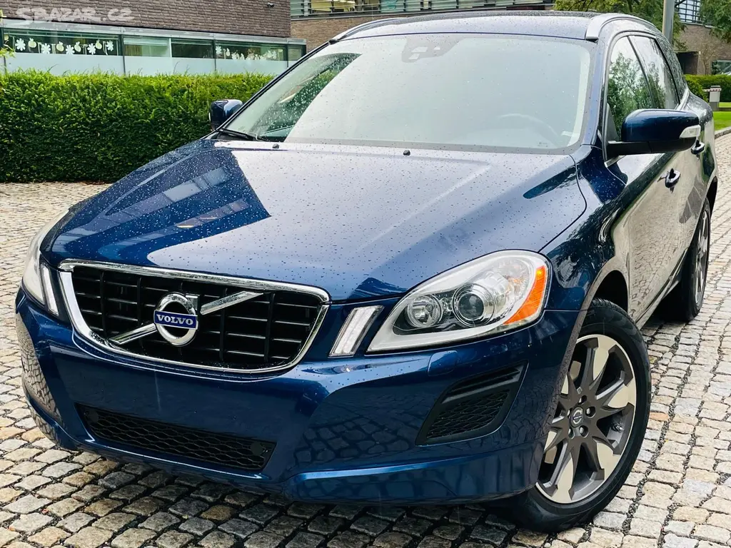 Volvo XC60, 2.4D5 5V 4x4 AUT TAŽNÉ SERVISK
