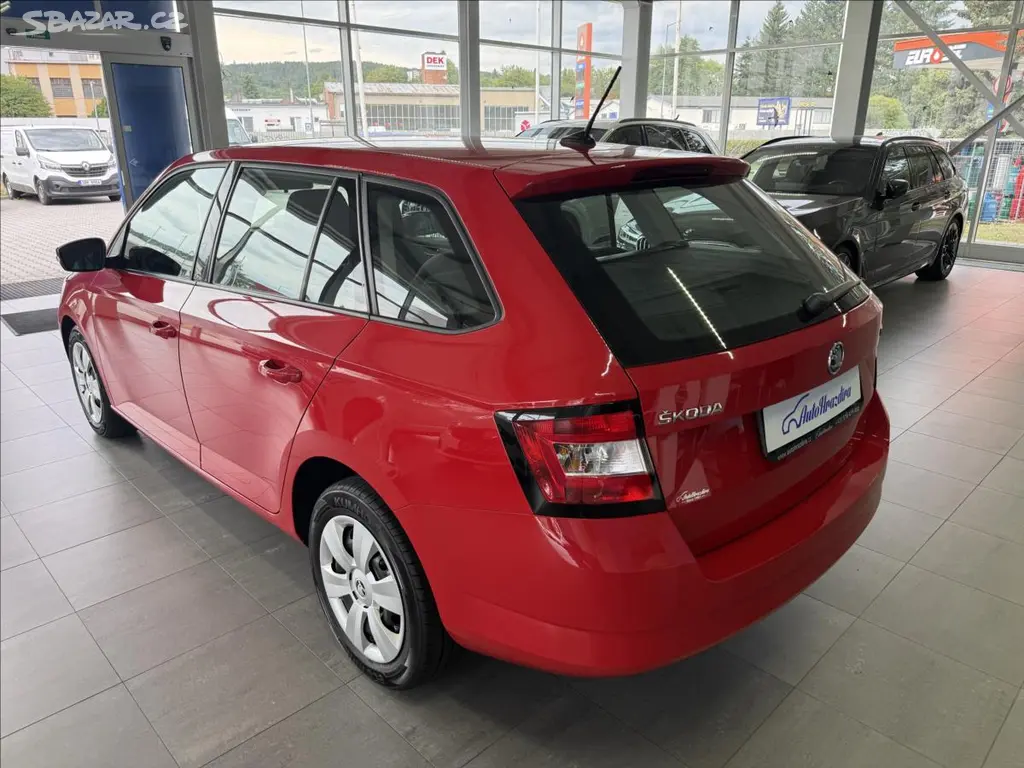 Škoda Fabia, 1,0 1.MAJ,SERVISKA,AMBITION - fotka 4