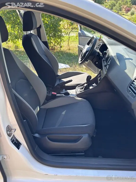 Seat Leon 1,2 ST tsi - fotka 3