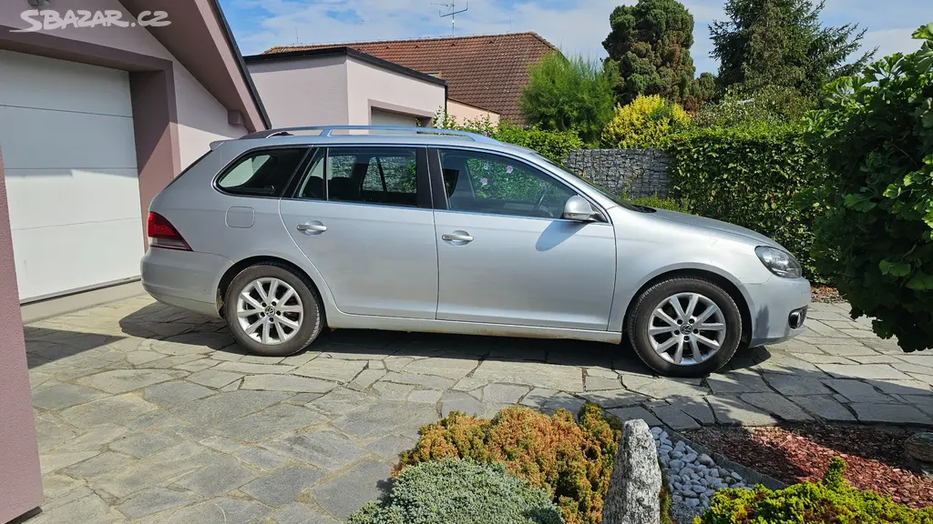 Volkswagen Golf VI Variant 1.6 TDI 77kW - fotka 3