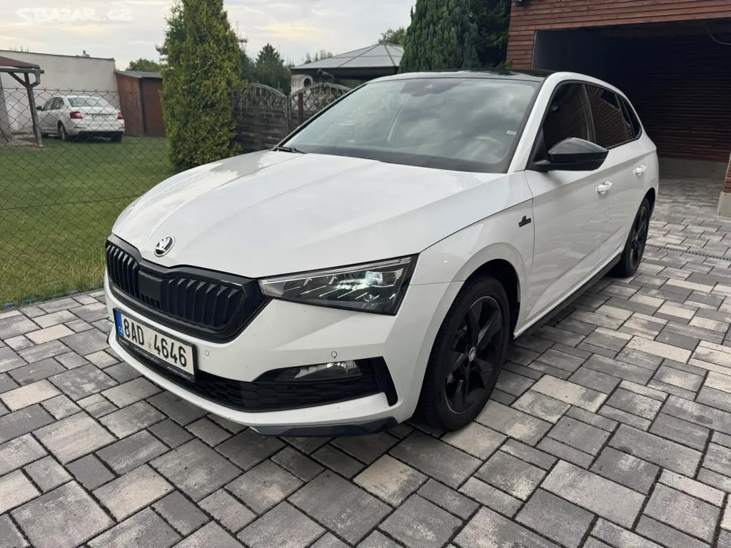 Škoda Scala 1.0Tsi 85kw Monte Carlo